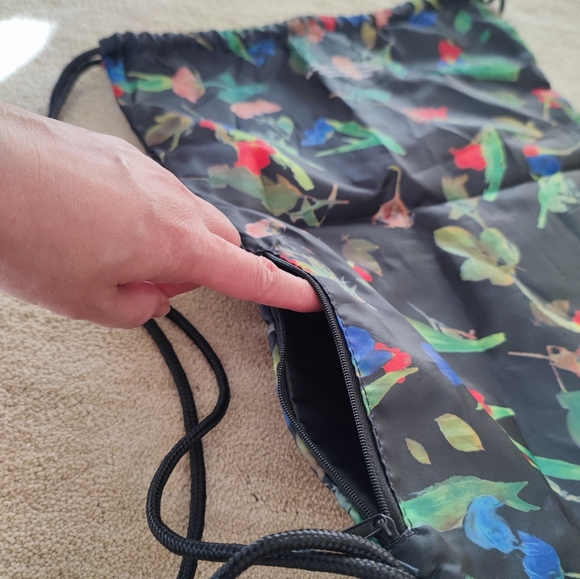 Adidas floral print drawstring backpack - Picture 6 of 10